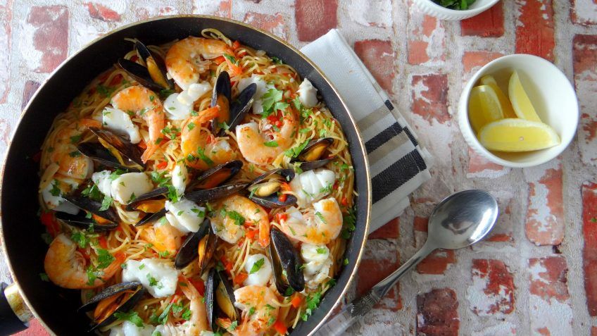 Fideua recept Culinea Spanje Fideuà recept Culinea Spanje