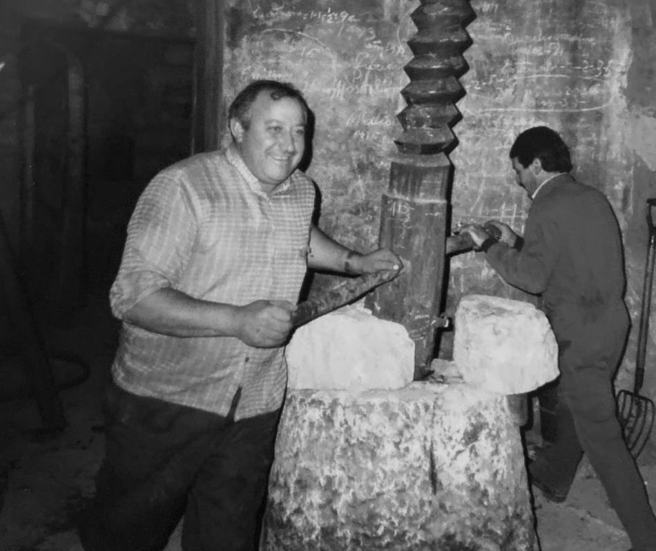 90245717_2592557987667064_5065634495059722240_n