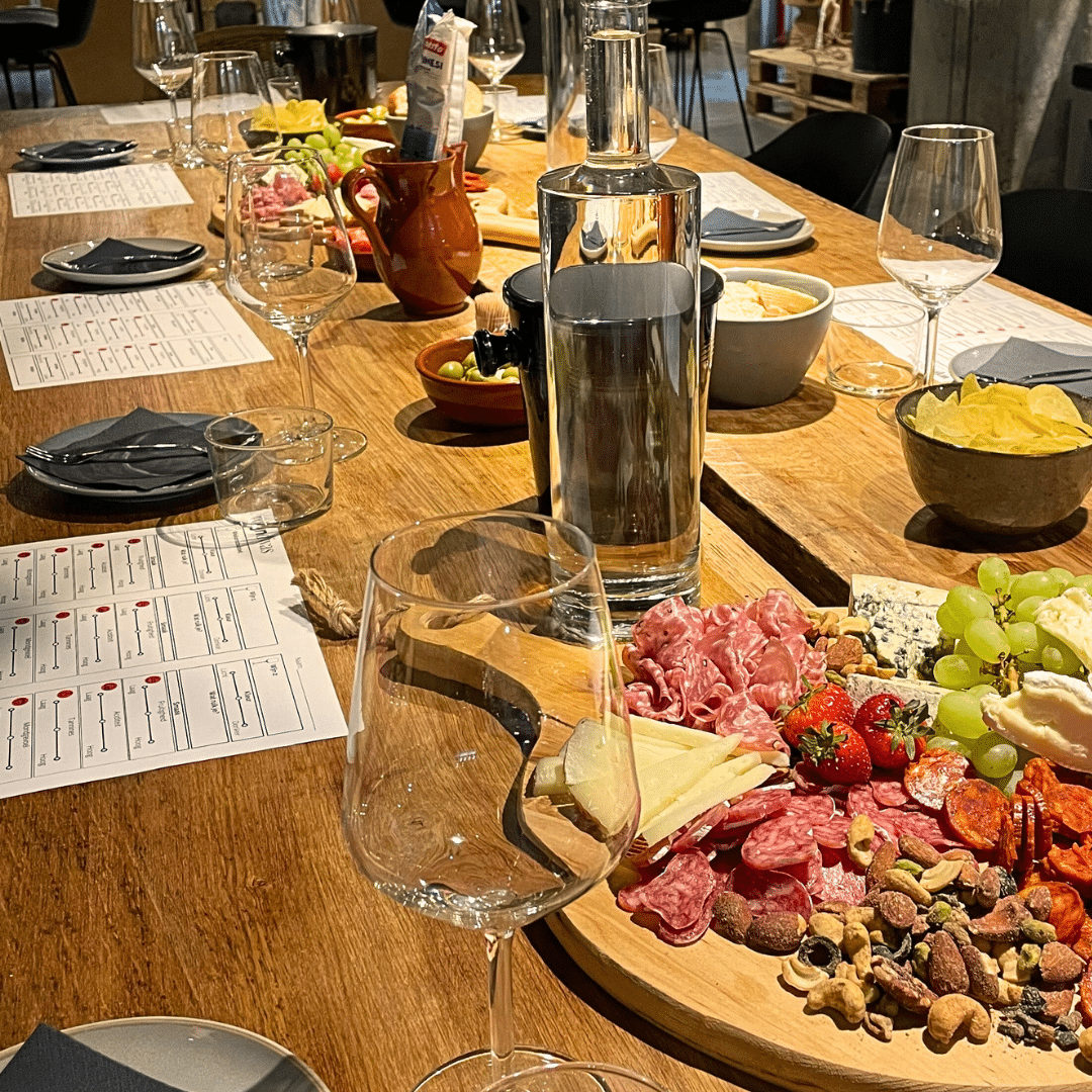 hapjes wijnproeverij